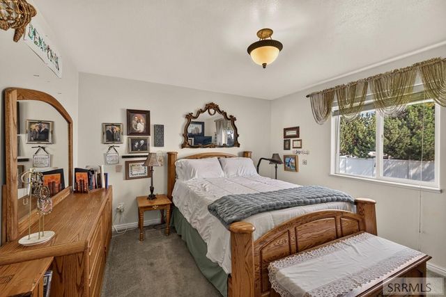 3864 E John Adams Parkway, Ammon, ID 83406