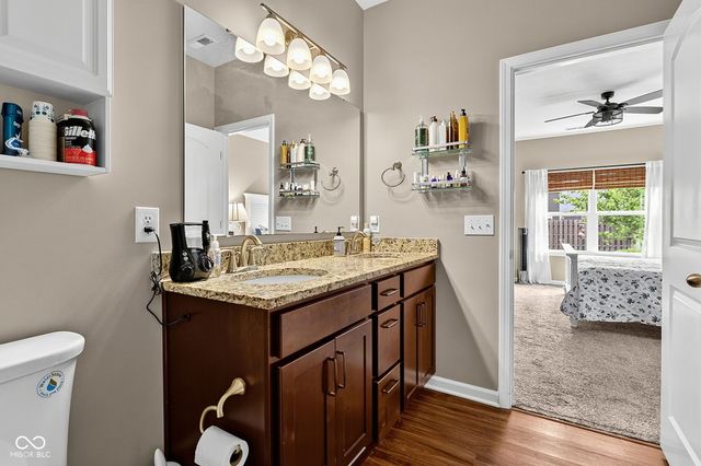 257 Longleaf Lane, Greenfield, IN 46140