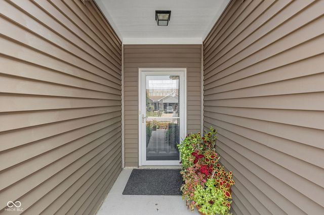 257 Longleaf Lane, Greenfield, IN 46140