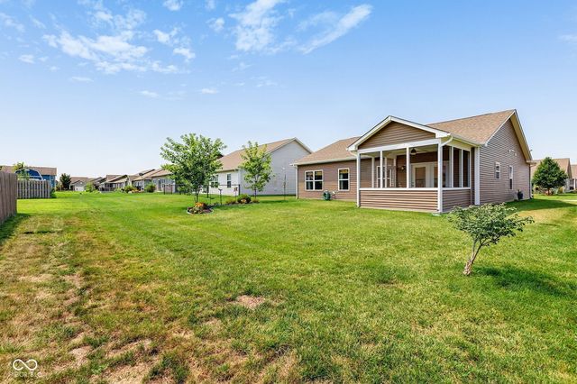 257 Longleaf Lane, Greenfield, IN 46140