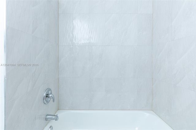 2513 San Remo Cir 2513, Homestead, FL 33035