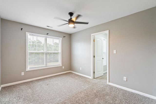 406 Hidden Oaks Drive, Jacksonville, NC 28546
