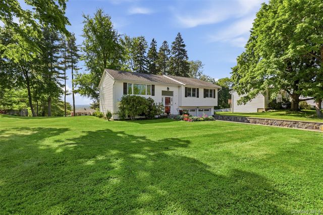 3499 Katrina Drive, Yorktown Heights, NY 10598