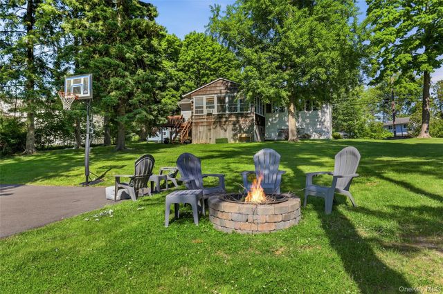 3499 Katrina Drive, Yorktown Heights, NY 10598