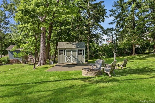 3499 Katrina Drive, Yorktown Heights, NY 10598