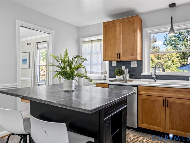 6512 Dustin Dr, Henrico, VA 23226