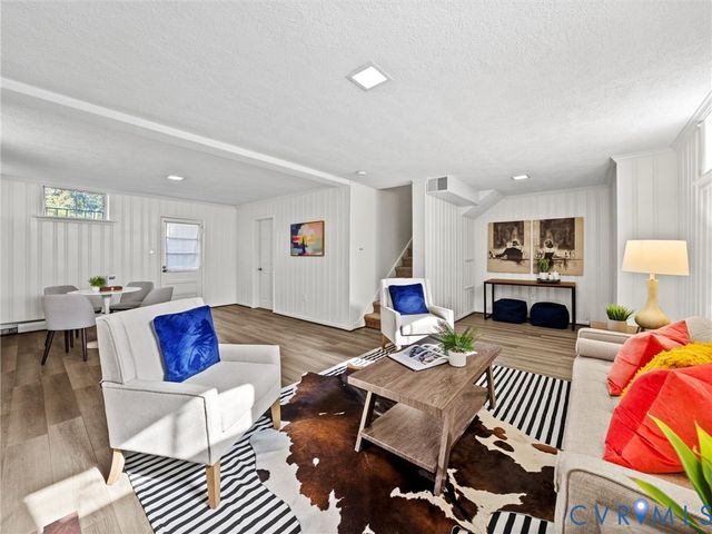 6512 Dustin Dr, Henrico, VA 23226