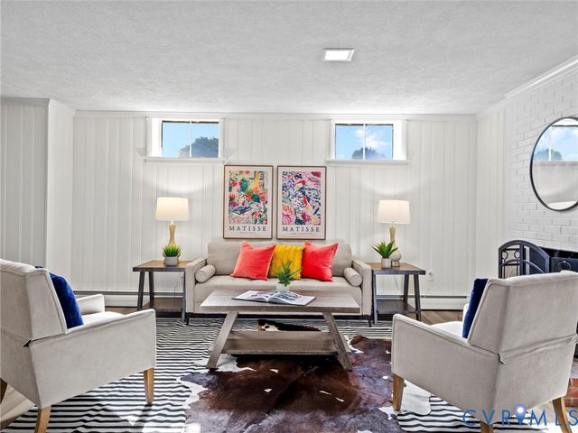 6512 Dustin Dr, Henrico, VA 23226