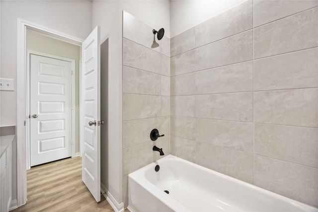 460 Barton Place Drive, Tarkington, TX 77327