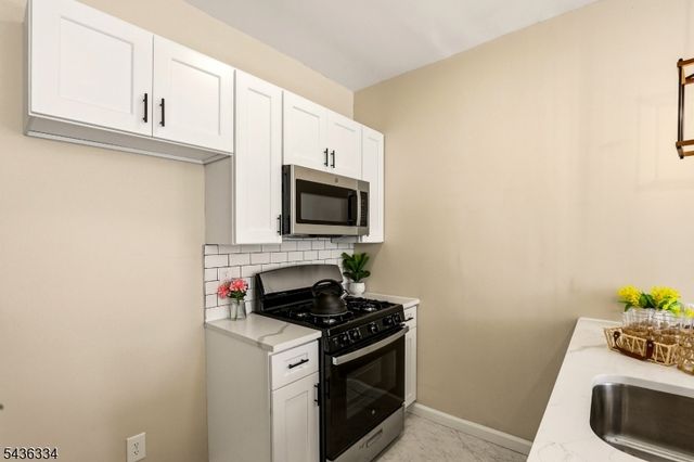 235 Lehigh Ave, Newark City, NJ 07112