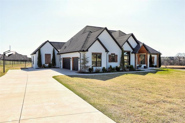 3562 Winding Ridge Drive, Blanchard, OK 73010