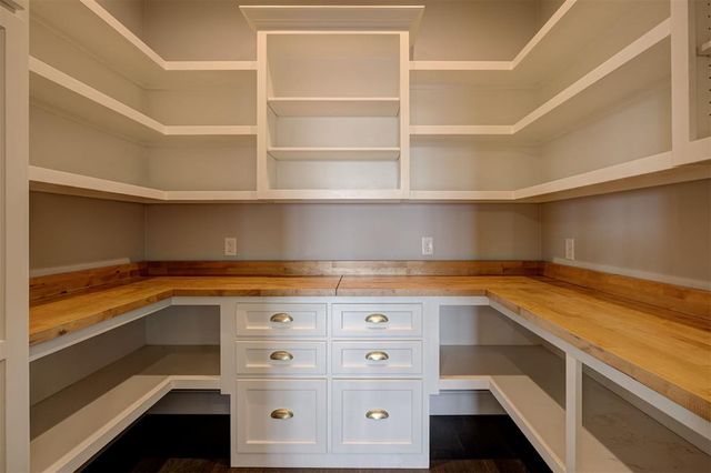 3562 Winding Ridge Drive, Blanchard, OK 73010