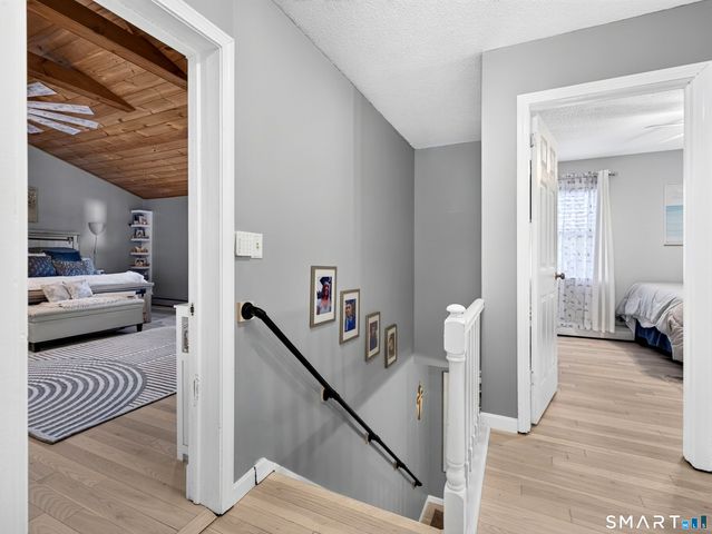 4 Pamela Way, Waterford, CT 06385
