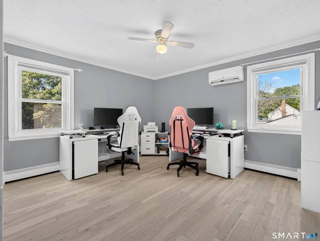 4 Pamela Way, Waterford, CT 06385