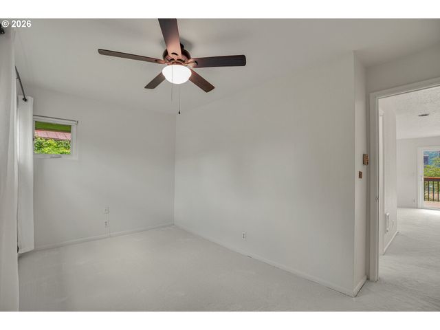 6740 N WILLAMETTE Blvd, Portland, OR 97203