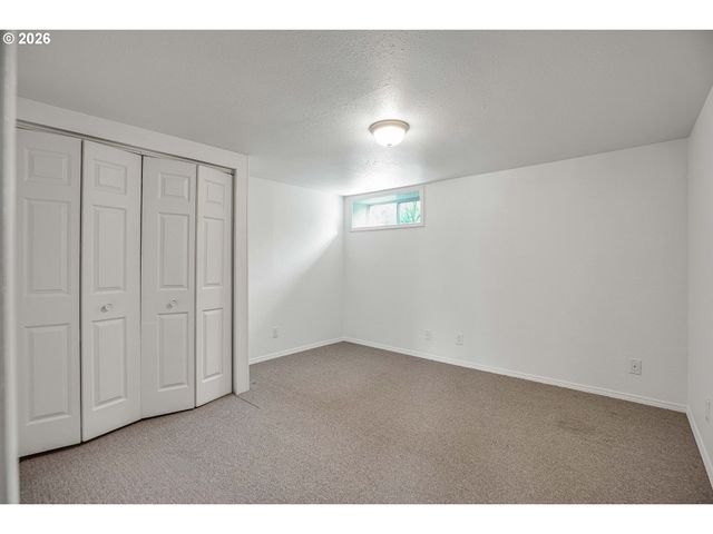 6740 N WILLAMETTE Blvd, Portland, OR 97203