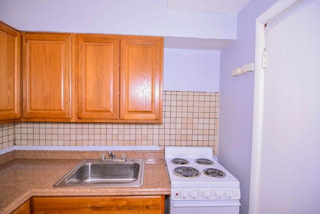 4515 N Malden Street 1B, Chicago, IL 60640