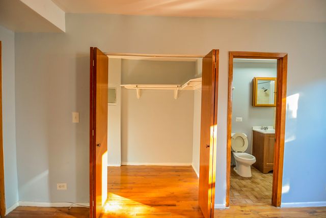 4515 N Malden Street 1B, Chicago, IL 60640