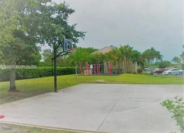 1149 Independence Trl 1149G, Homestead, FL 33034