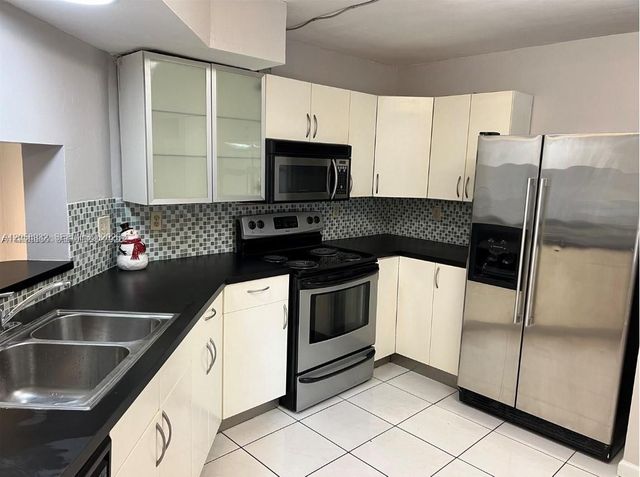 1149 Independence Trl 1149G, Homestead, FL 33034