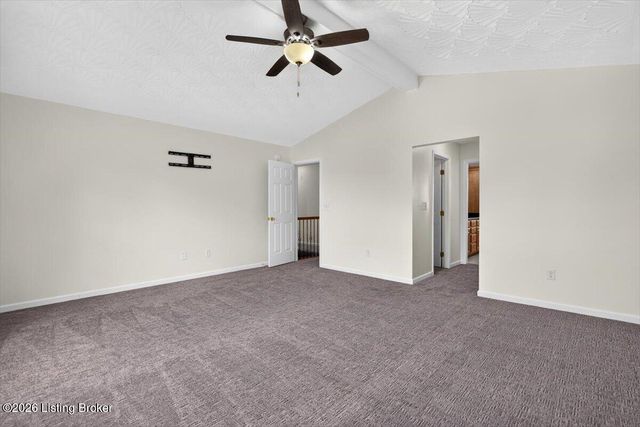 9903 Legacy Ct, Louisville, KY 40291