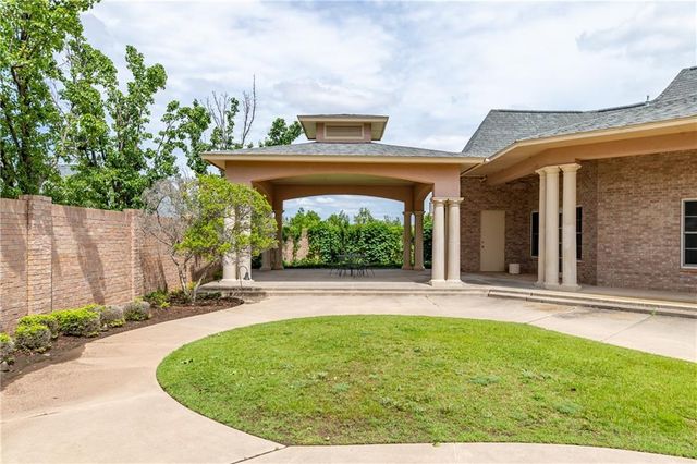 10733 Servon Drive, Oklahoma City, OK 73170