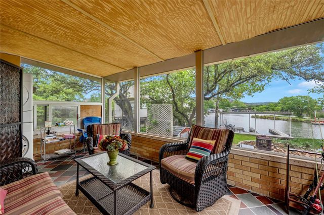 817 County Road 126, Kingsland, TX 78639
