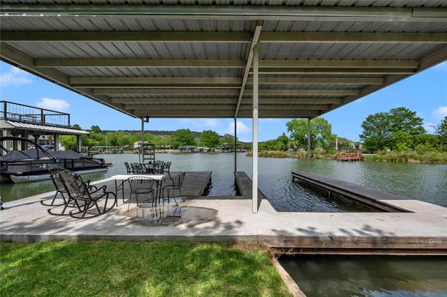 817 County Road 126, Kingsland, TX 78639