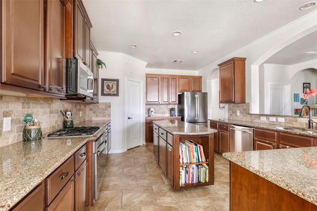 12907 Waterbury Edge Lane, Humble, TX 77346
