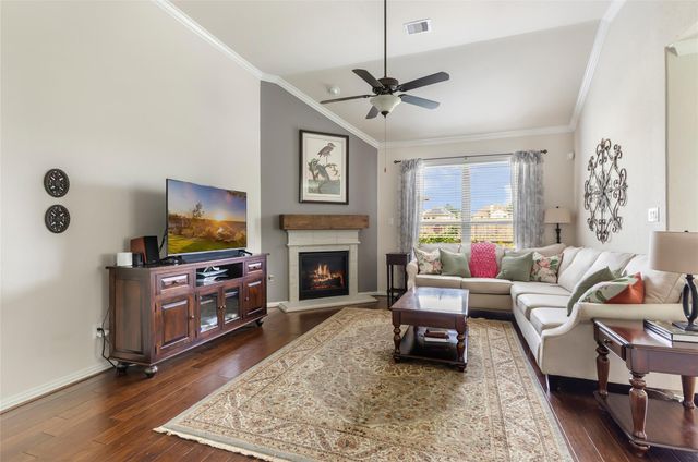 12907 Waterbury Edge Lane, Humble, TX 77346