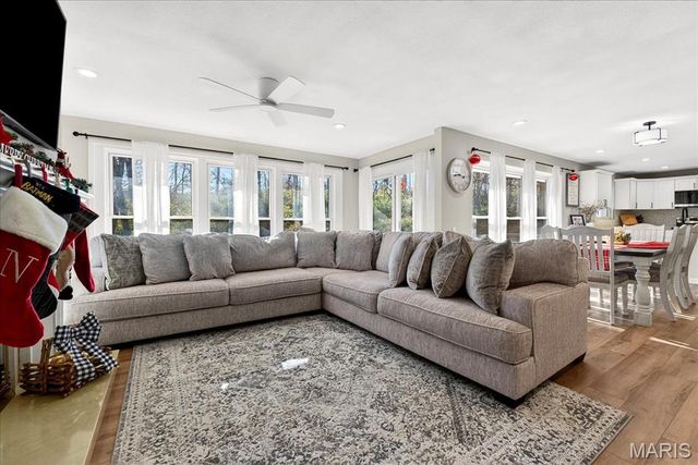 836 Wheelwright Drive, Manchester, MO 63021