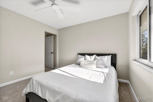 836 Wheelwright Drive, Manchester, MO 63021