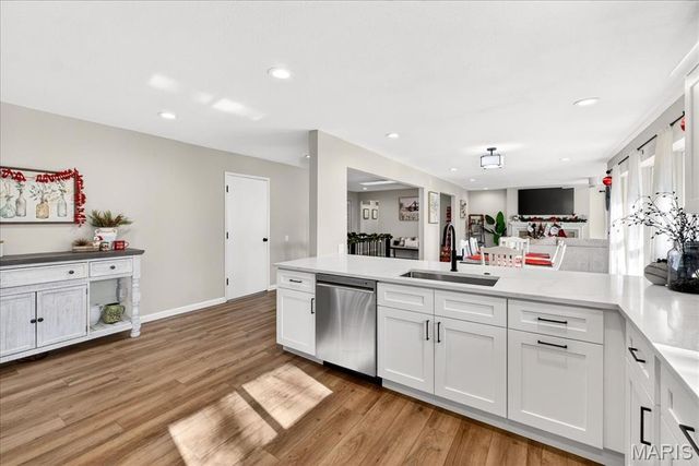 836 Wheelwright Drive, Manchester, MO 63021