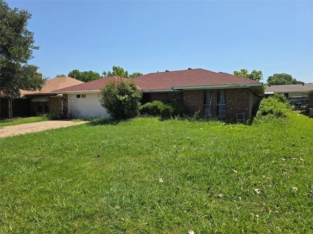 5007 Nevada Drive, Greenville, TX 75402