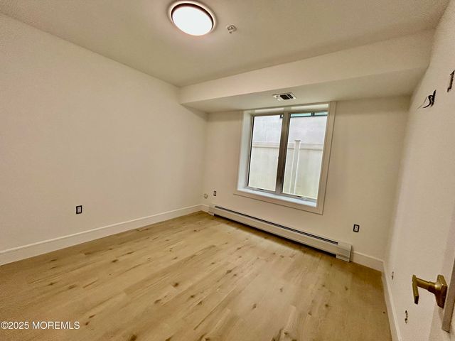 65 Knox Avenue, Cliffside Park, NJ 07010