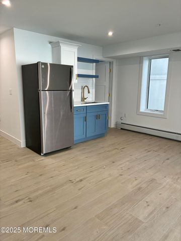 65 Knox Avenue, Cliffside Park, NJ 07010