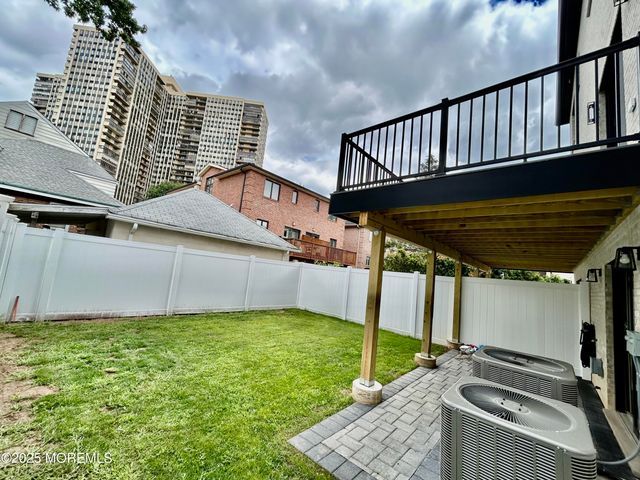 65 Knox Avenue, Cliffside Park, NJ 07010