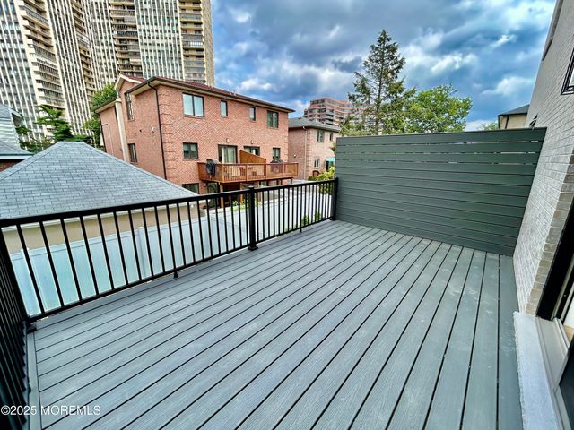 65 Knox Avenue, Cliffside Park, NJ 07010