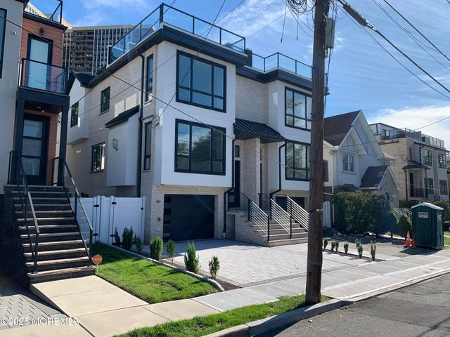 65 Knox Avenue, Cliffside Park, NJ 07010