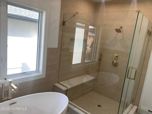 65 Knox Avenue, Cliffside Park, NJ 07010