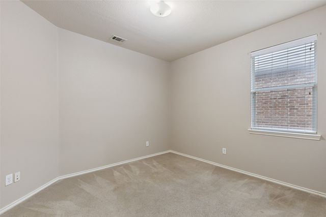 12913 Farmington Drive, Fort Worth, TX 76244