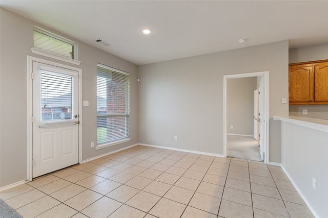12913 Farmington Drive, Fort Worth, TX 76244