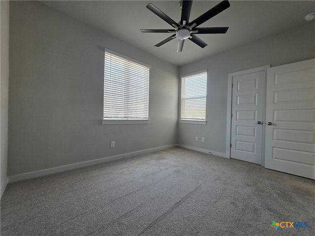 412 Hortus Drive, Kyle, TX 78640