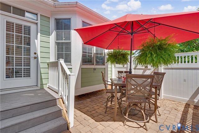 9424 Amberleigh Cir, North Chesterfield, VA 23236