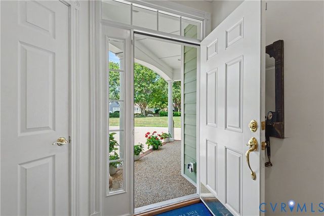 9424 Amberleigh Cir, North Chesterfield, VA 23236