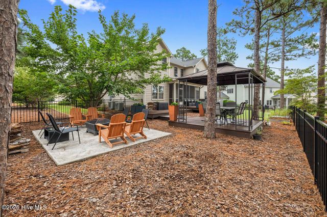 140 Broom Sedge Lane, Southern Pines, NC 28387