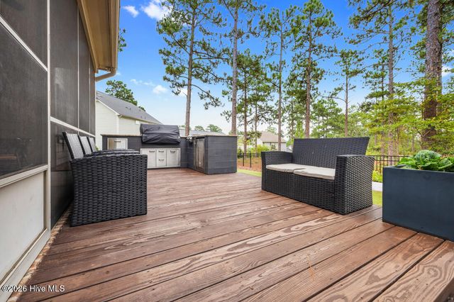 140 Broom Sedge Lane, Southern Pines, NC 28387
