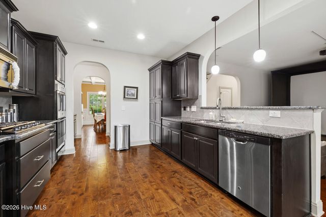 140 Broom Sedge Lane, Southern Pines, NC 28387