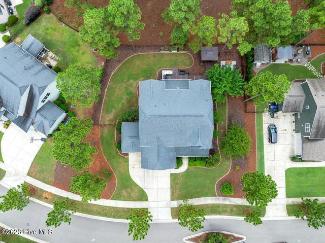 140 Broom Sedge Lane, Southern Pines, NC 28387