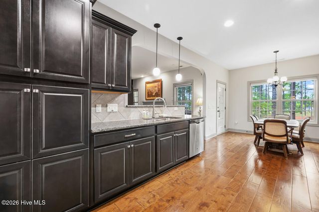 140 Broom Sedge Lane, Southern Pines, NC 28387